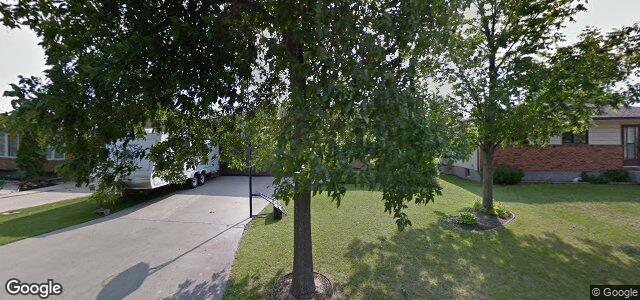 35 Blostein Bay（加拿大曼尼托巴省温尼伯市）房屋照片