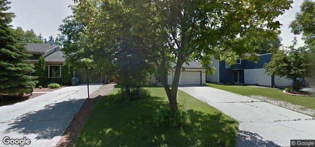 Photo of 35 Culross Bay in Winnipeg, Manitoba