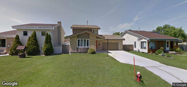 92 Lynn Lake Drive（加拿大曼尼托巴省温尼伯市）房屋照片