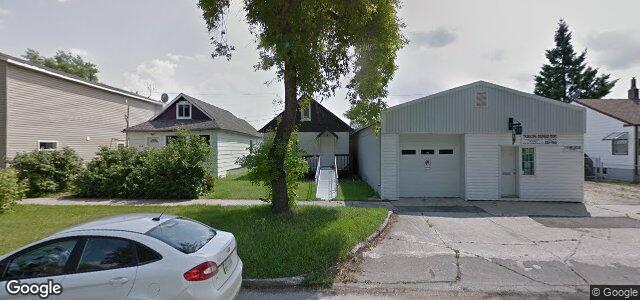 Photo of 116 Melrose Avenue W in Winnipeg, Manitoba