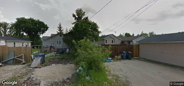 131 Pandora Avenue W（加拿大曼尼托巴省温尼伯市）房屋照片