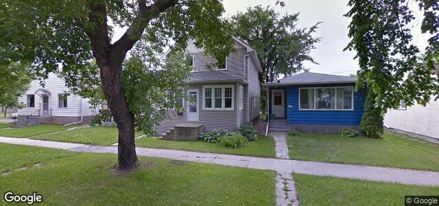 Photo of 304 Melrose Avenue W in Winnipeg, Manitoba