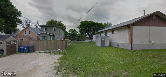 317 Pandora Avenue W（加拿大曼尼托巴省温尼伯市）房屋照片