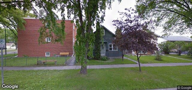 451 Melrose Avenue W（加拿大曼尼托巴省温尼伯市）房屋照片