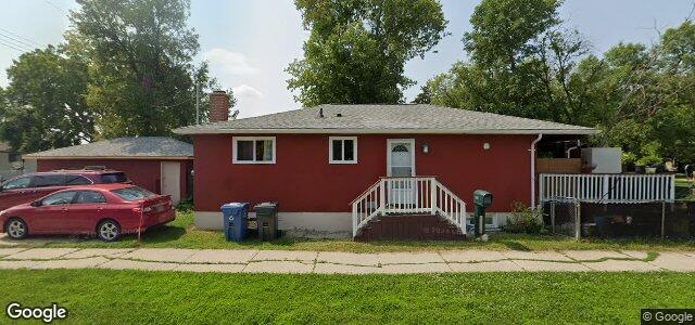 556 Regent Avenue E（加拿大曼尼托巴省温尼伯市）房屋照片