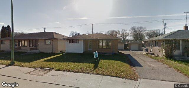 716 Regent Avenue W（加拿大曼尼托巴省温尼伯市）房屋照片