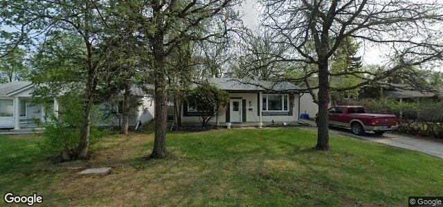 18 Oakridge Bay（加拿大曼尼托巴省温尼伯市）房屋照片