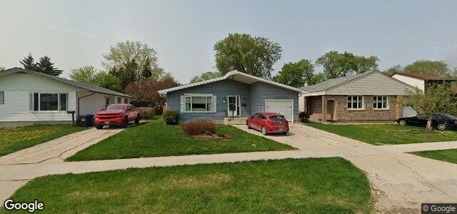 209 Riel Avenue（加拿大曼尼托巴省温尼伯市）房屋照片