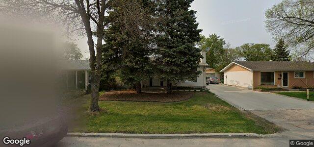 23 Bright Oaks Bay（加拿大曼尼托巴省温尼伯市）房屋照片