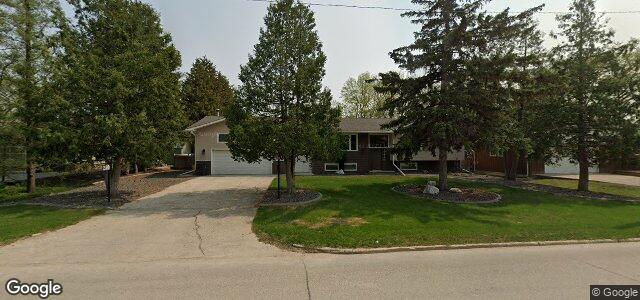 240 Riel Avenue（加拿大曼尼托巴省温尼伯市）房屋照片