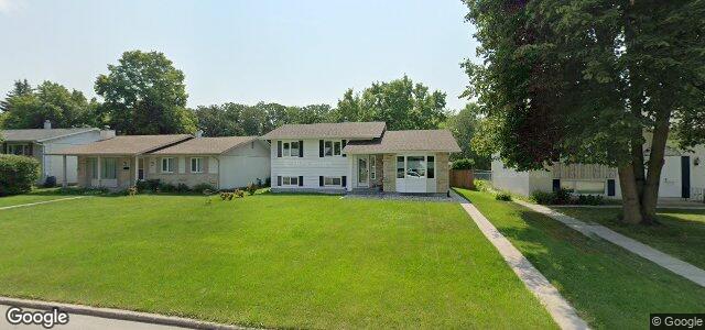 304 Riel Avenue（加拿大曼尼托巴省温尼伯市）房屋照片