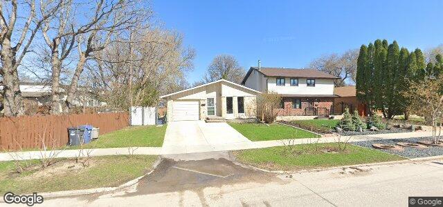 391 Riel Avenue（加拿大曼尼托巴省温尼伯市）房屋照片