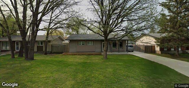 43 Riverbend Avenue（加拿大曼尼托巴省温尼伯市）房屋照片