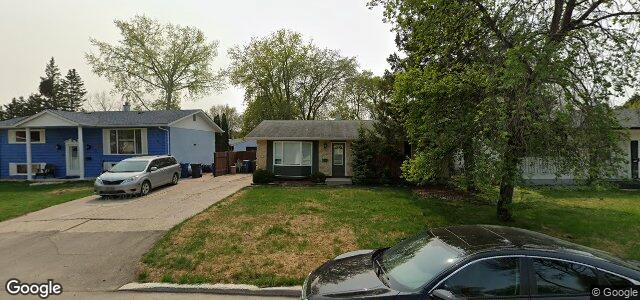 51 Oakridge Bay（加拿大曼尼托巴省温尼伯市）房屋照片