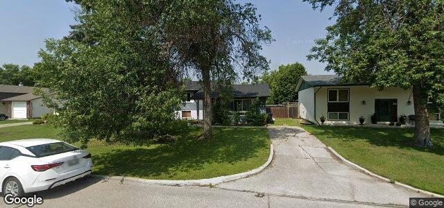 Larawan ng 88 Fernleaf Drive sa Winnipeg, Manitoba