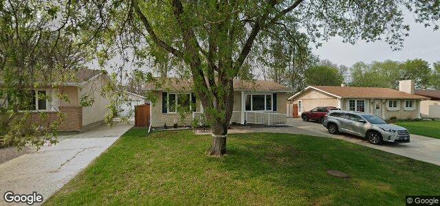 90 Bright Oaks Bay（加拿大曼尼托巴省温尼伯市）房屋照片