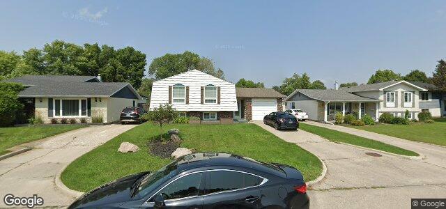 Photo of 96 Fernleaf Drive in Winnipeg, Manitoba