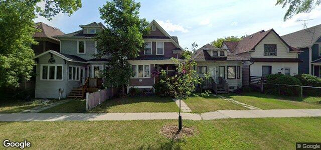 681 Strathcona Street（加拿大曼尼托巴省温尼伯市）房屋照片