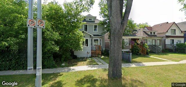 Photo of 683 Strathcona Street in Winnipeg, Manitoba