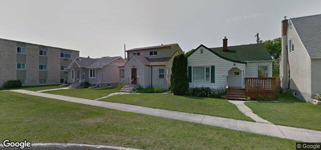 Photo of 818 Minto Street in Winnipeg, Manitoba