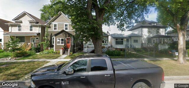 818 Strathcona Street（加拿大曼尼托巴省温尼伯市）房屋照片
