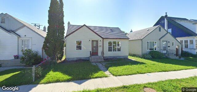 Photo of 831 Valour Road in Winnipeg, Manitoba