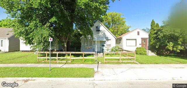 896 Valour Road（加拿大曼尼托巴省溫尼伯市）房屋照片