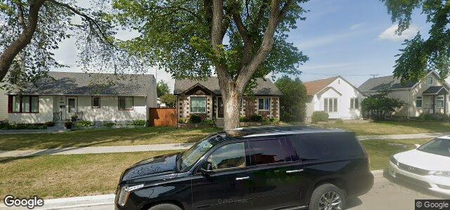 974 Strathcona Street（加拿大曼尼托巴省温尼伯市）房屋照片
