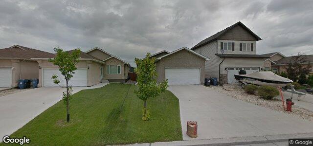 Photo of 118 Paul Martin Drive in Winnipeg, Manitoba