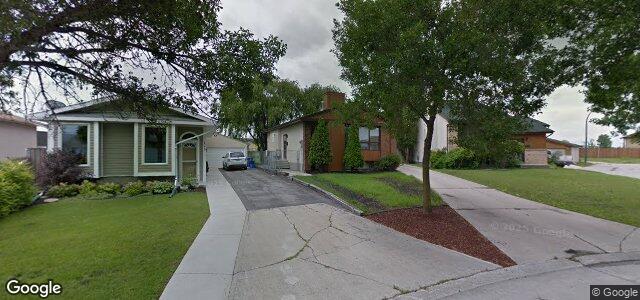 119 Cedargrove Crescent（加拿大曼尼托巴省温尼伯市）房屋照片