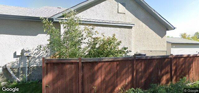 122 Rougeau Garden Drive（加拿大曼尼托巴省温尼伯市）房屋照片