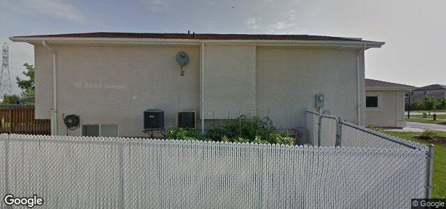 179 Rougeau Garden Drive（加拿大曼尼托巴省温尼伯市）房屋照片