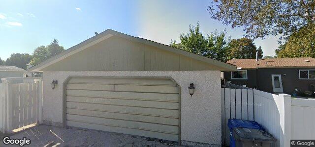 18 Bernard Bay（加拿大曼尼托巴省温尼伯市）房屋照片