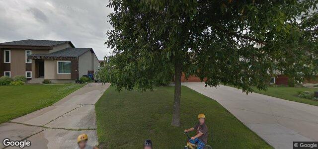 22 Ranchgrove Bay（加拿大曼尼托巴省温尼伯市）房屋照片