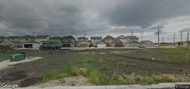 Photo of 28 Danakas Drive in Winnipeg, Manitoba