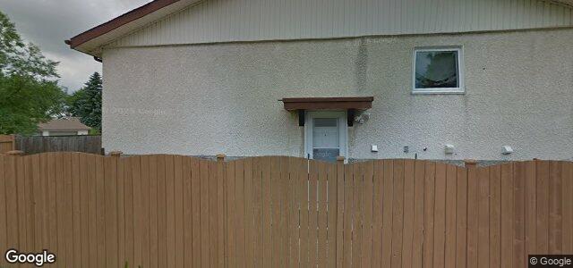 Photo of 305 Hatcher Road in Winnipeg, Manitoba