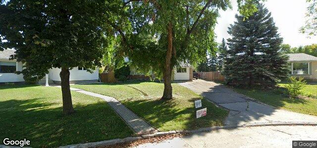 Photo of 38 Bernard Bay in Winnipeg, Manitoba