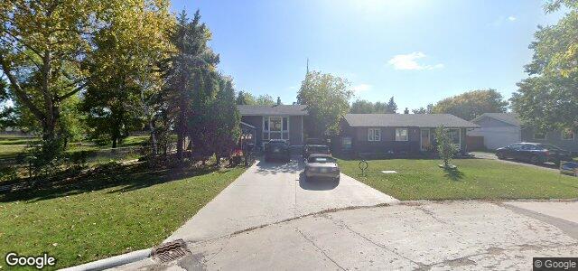 42 Perry Bay（加拿大曼尼托巴省温尼伯市）房屋照片