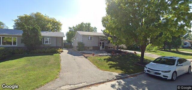 46 Balaban Place（加拿大曼尼托巴省温尼伯市）房屋照片