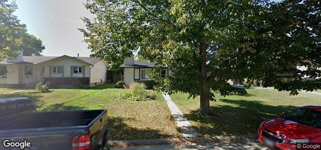 74 Bernard Bay（加拿大曼尼托巴省温尼伯市）房屋照片