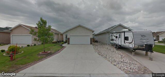 8 Paul Martin Drive（加拿大曼尼托巴省温尼伯市）房屋照片