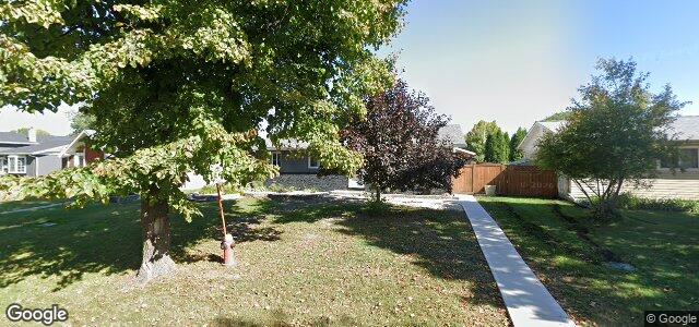 Larawan ng 83 Bernard Bay sa Winnipeg, Manitoba