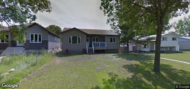 832 Peake Avenue（加拿大曼尼托巴省温尼伯市）房屋照片