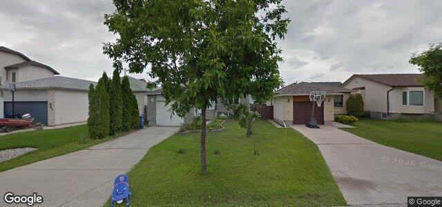 889 Kernaghan Avenue（加拿大曼尼托巴省温尼伯市）房屋照片