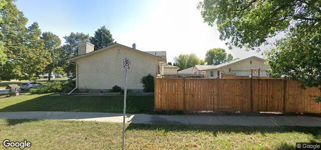 94 Bernard Bay（加拿大曼尼托巴省温尼伯市）房屋照片