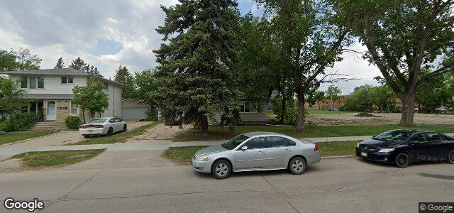 951 Chancellor Drive（加拿大曼尼托巴省温尼伯市）房屋照片