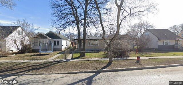 Photo of 624 Munroe Avenue in Winnipeg, Manitoba