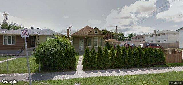 Photo of 624 Prince Rupert Avenue in Winnipeg, Manitoba