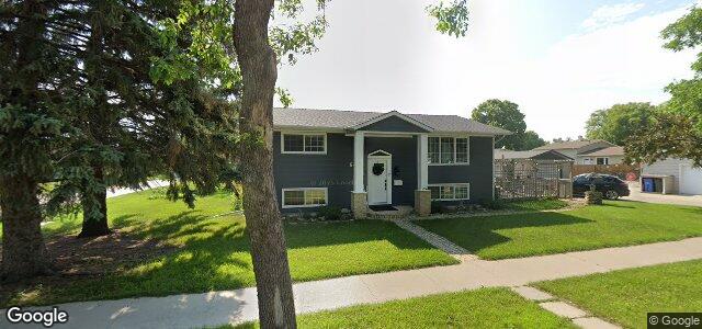 Larawan ng 649 Louelda Street sa Winnipeg, Manitoba