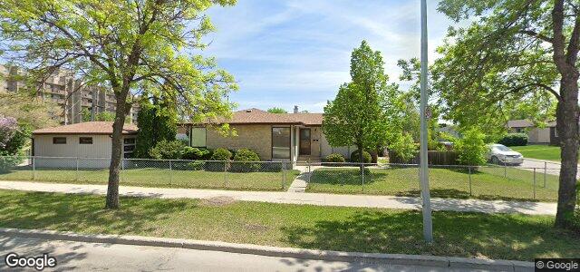 681 Louelda Street（加拿大曼尼托巴省温尼伯市）房屋照片